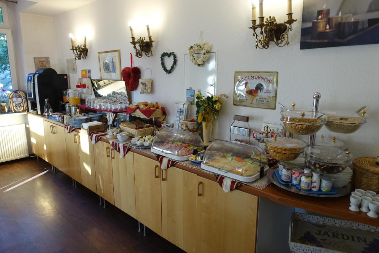 Hotel Villa Konstanz เบอร์ลิน ภายนอก รูปภาพ