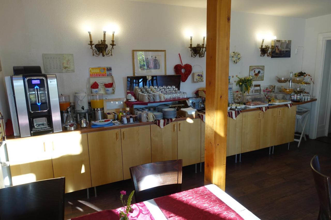 Hotel Villa Konstanz เบอร์ลิน ภายนอก รูปภาพ